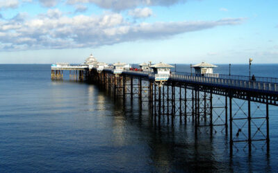 Discover the Perfect Coastal Escape with Llandudno Apartments